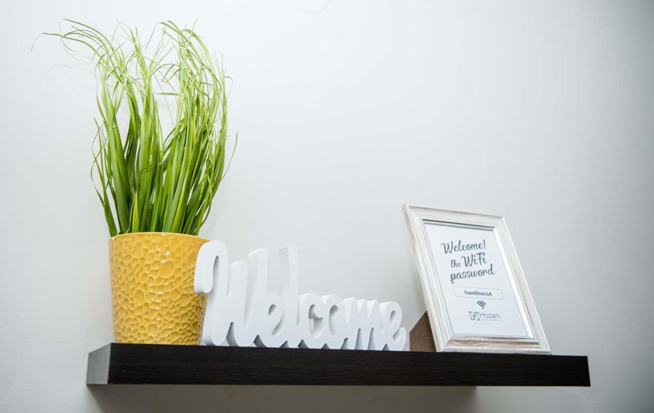 Hozam Wellness Es Apartman Szolnok Ngoại thất bức ảnh